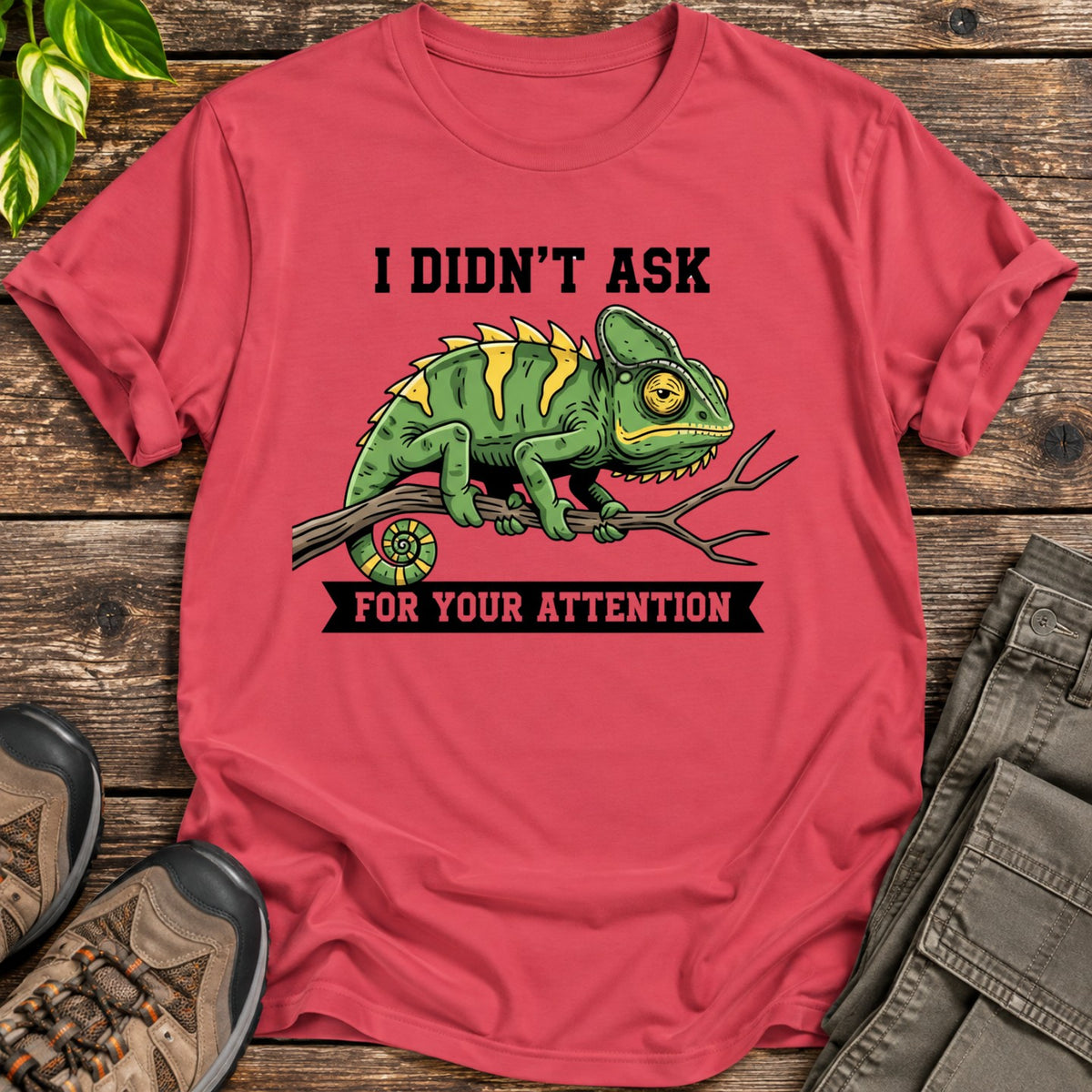 Chameleon Attitude T-Shirt - Heather Red