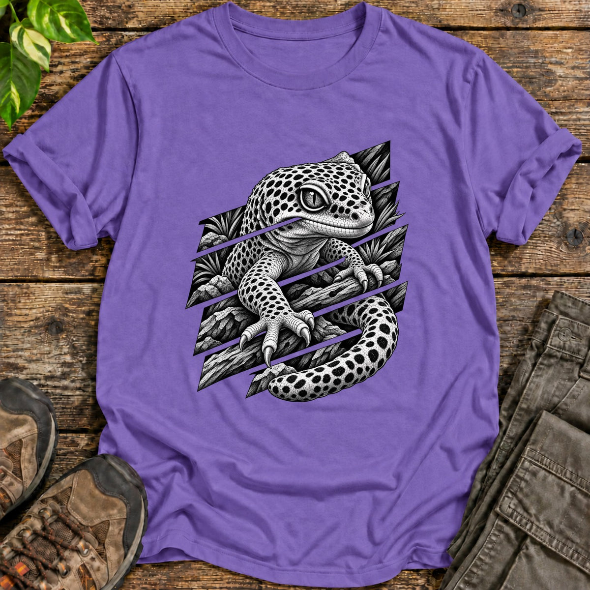 Leopard Gecko Breaking Through - Heather Purple