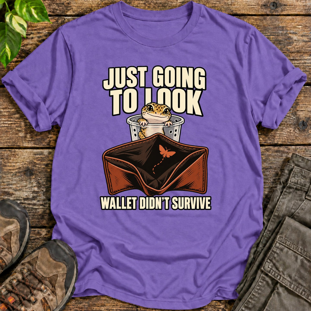 Just Looking Leopard Gecko T-Shirt - Heather Purple