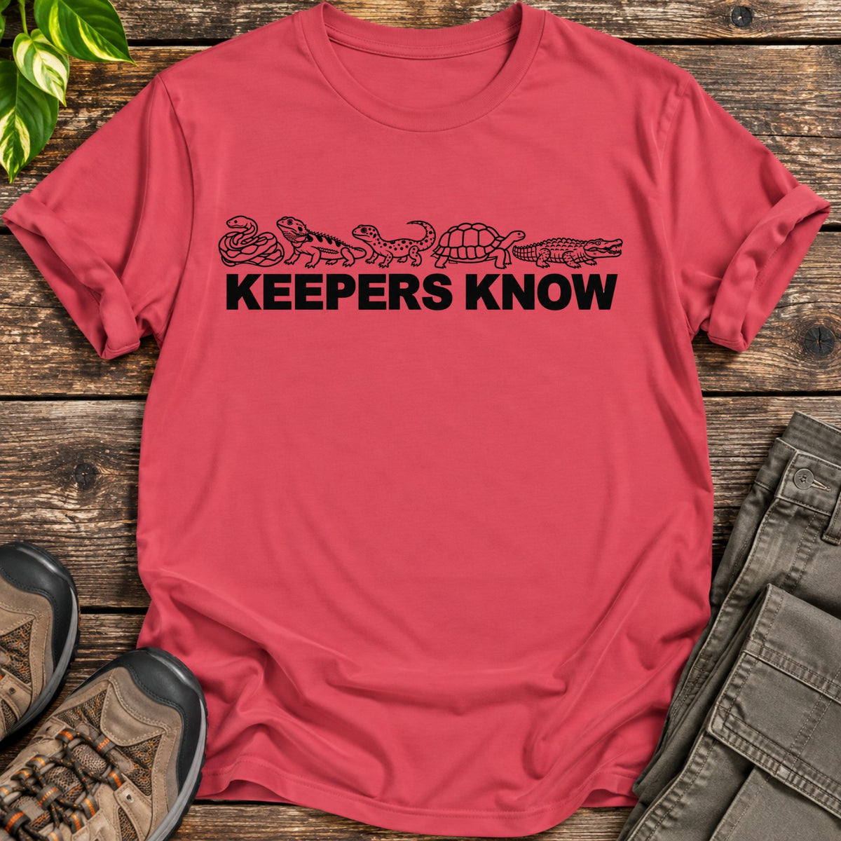 Reptile Keepers Know T-Shirt - Heather Red