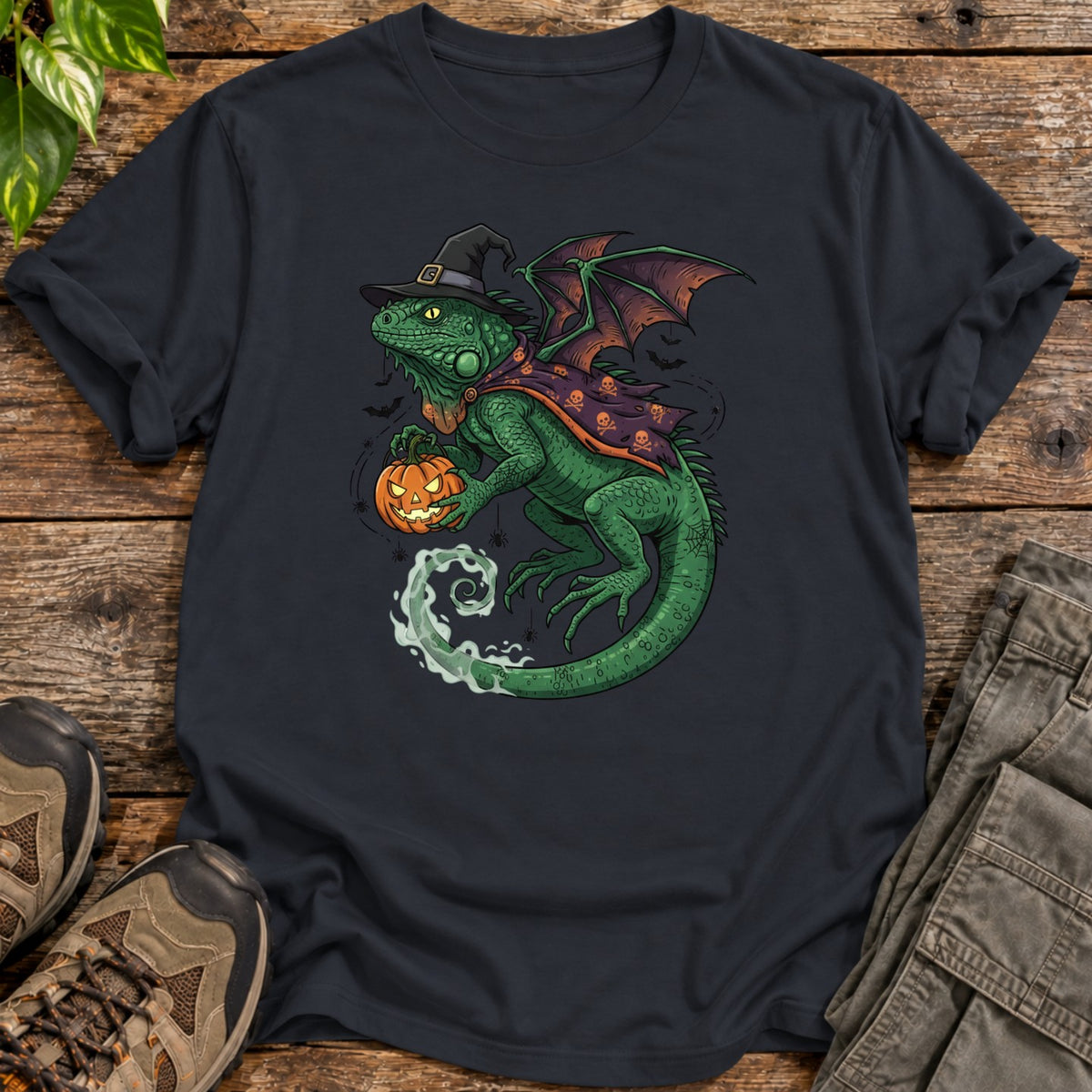 Halloween Witch Iguana T-Shirt - Black