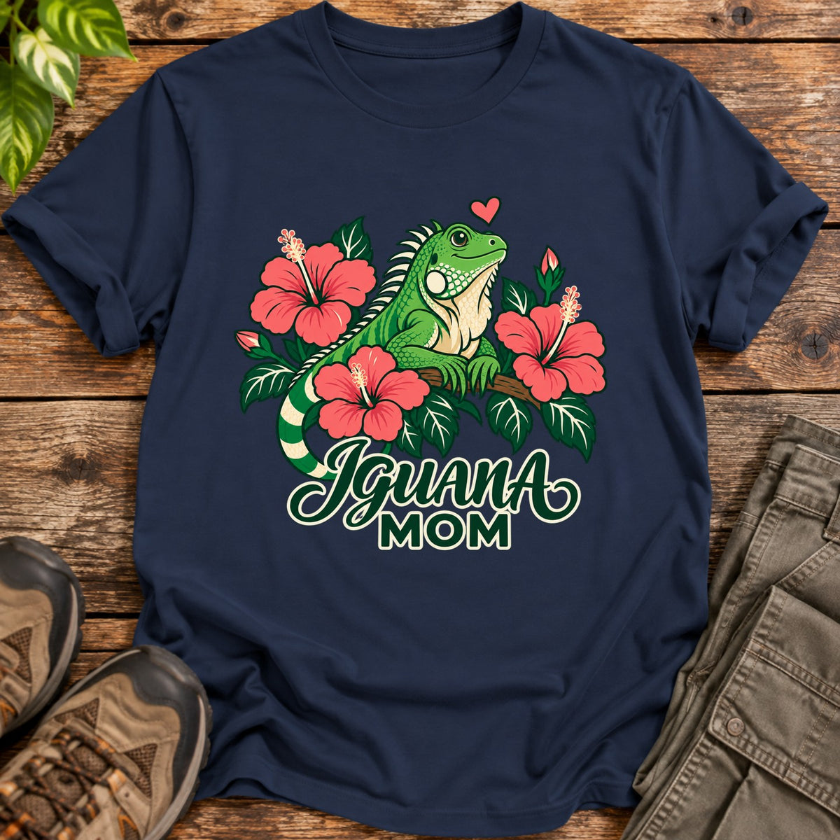 Iguana Mom Shirt - Navy