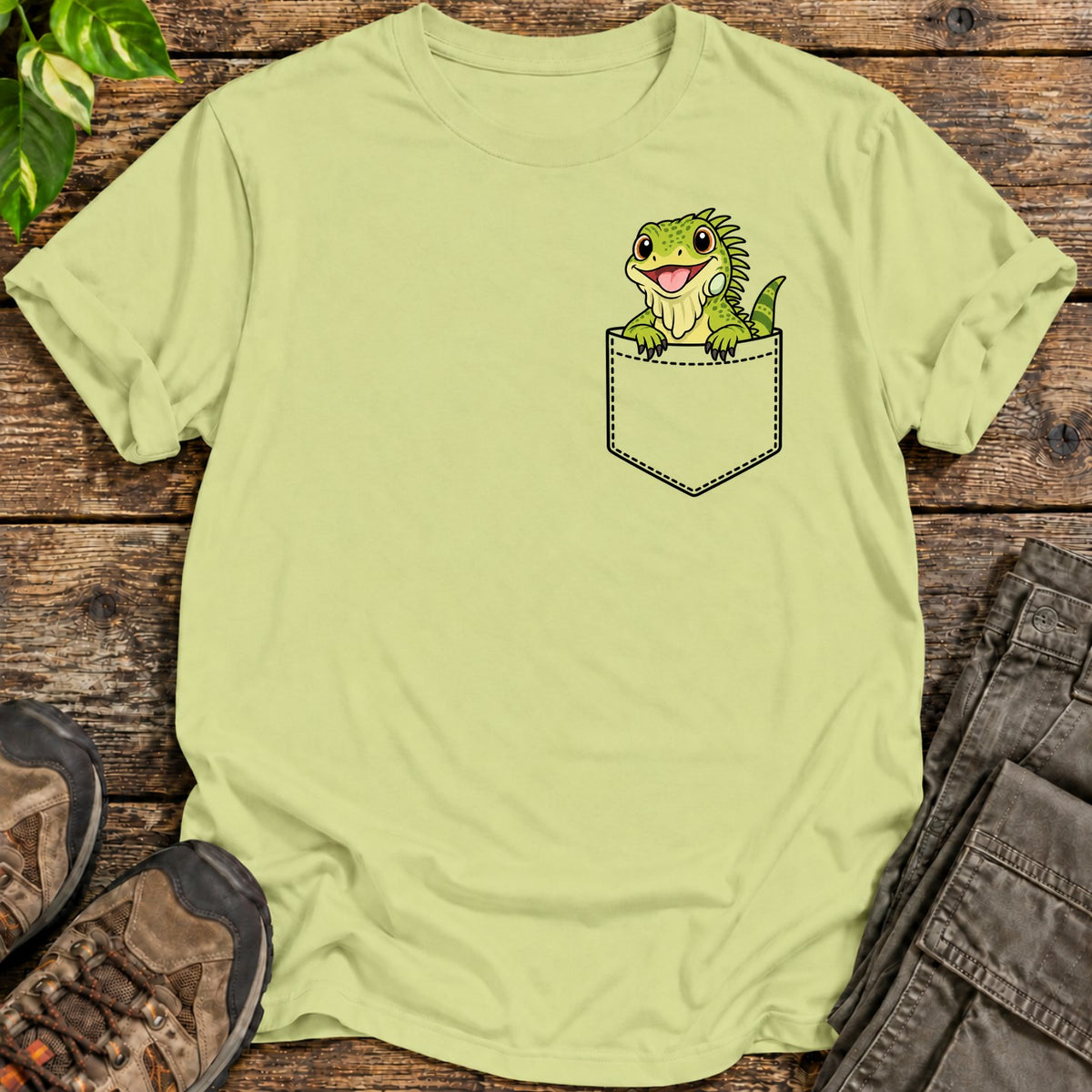 Iguana Pocket T-Shirt - Pistachio